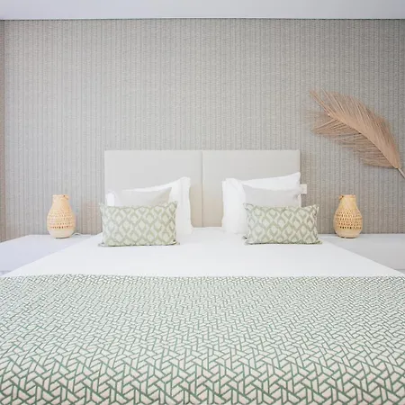 Porto & Douro Vista By Inviting *