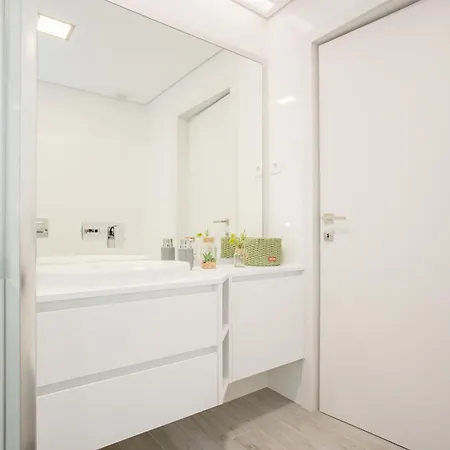 شقة Porto & Douro Vista By Inviting Valbom (Gondomar)