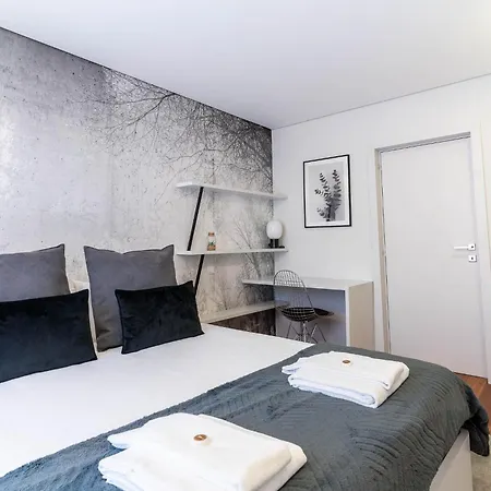 Porto & Douro Vista By Inviting Апартаменты Valbom (Gondomar)