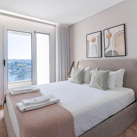 Апартаменты Porto & Douro Vista By Inviting *