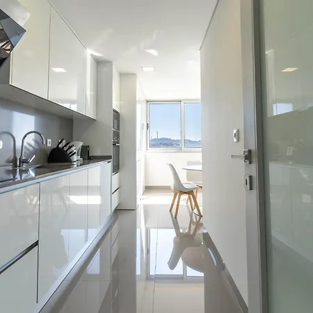 Porto & Douro Vista By Inviting Apartment Valbom (Gondomar)