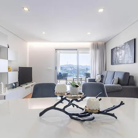 Porto & Douro Vista By Inviting Apartmán *