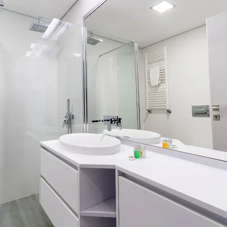 Porto & Douro Vista By Inviting Apartment Valbom (Gondomar)