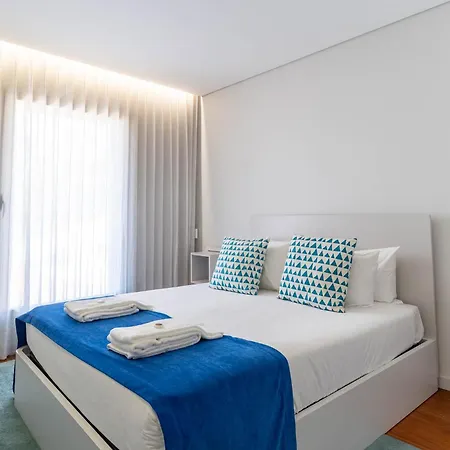 Porto & Douro Vista By Inviting *