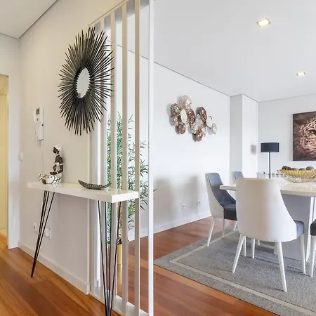 Porto & Douro Vista By Inviting Appartement *
