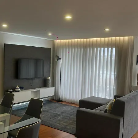 Porto & Douro Vista By Inviting