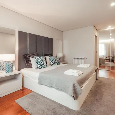 Porto & Douro Vista By Inviting Valbom (Gondomar)