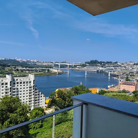 Porto & Douro Vista By Inviting
