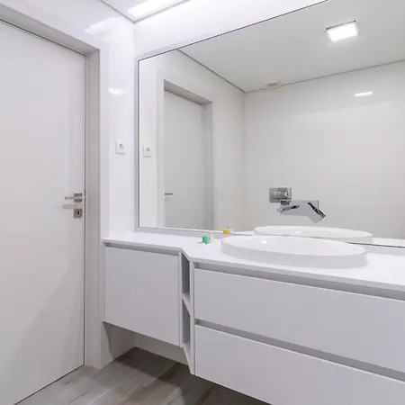 Porto & Douro Vista By Inviting Διαμέρισμα *