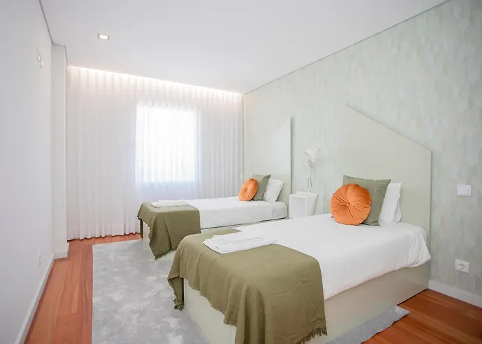 Porto & Douro Vista By Inviting *