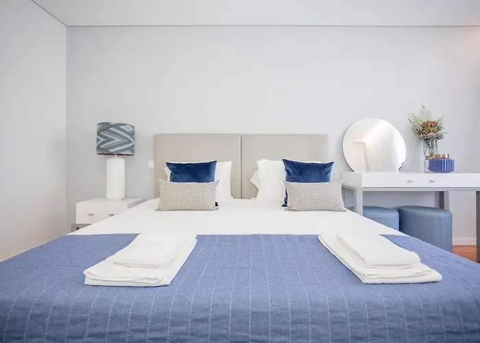 Porto & Douro Vista By Inviting *