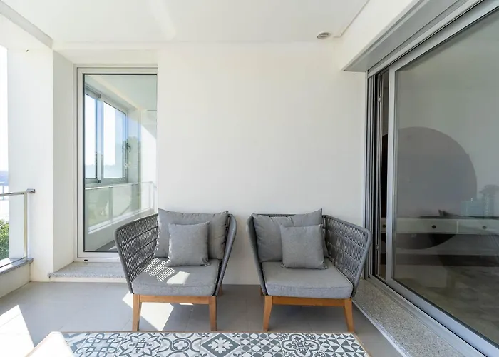 Porto & Douro Vista By Inviting Апартаменты *