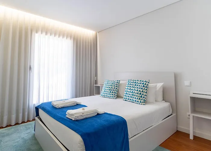 Porto & Douro Vista By Inviting *