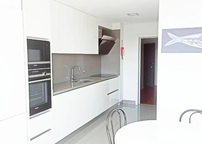 Porto & Douro Vista By Inviting *