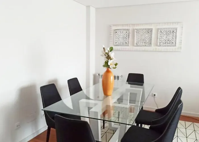 Апартаменты Porto & Douro Vista By Inviting Valbom (Gondomar)